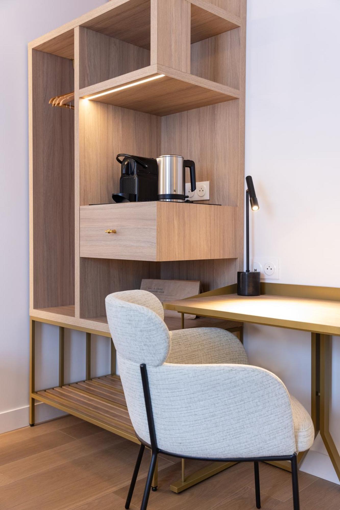 Hotel Kyriad Prestige Paris Asnieres Kültér fotó
