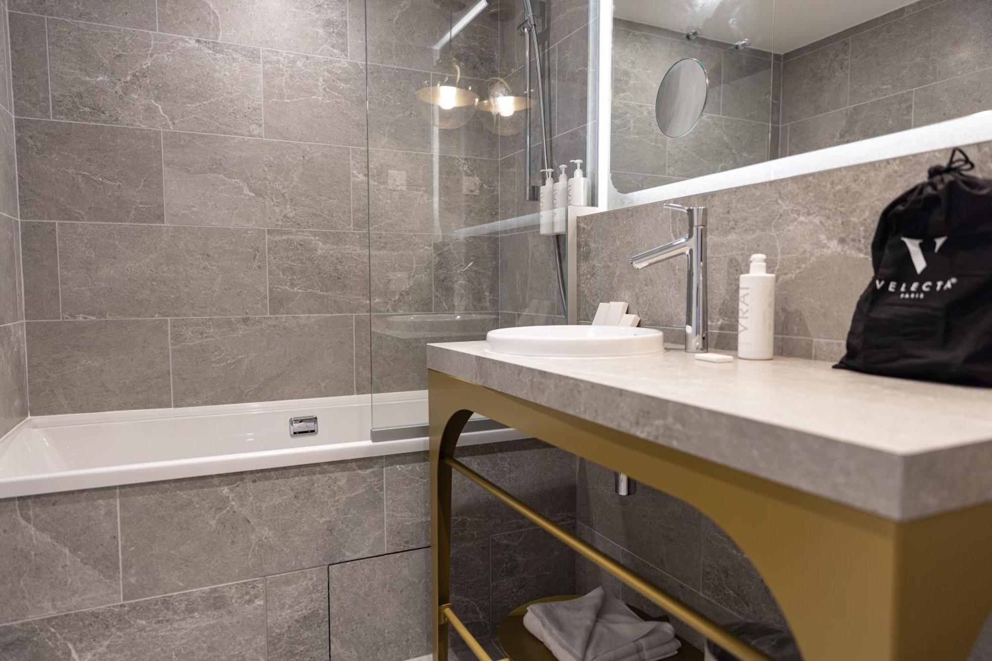 Hotel Kyriad Prestige Paris Asnieres Kültér fotó